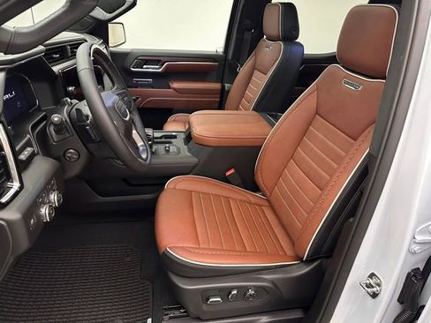 New 2026 GMC Sierra 1500 Denali Ultimate image 18