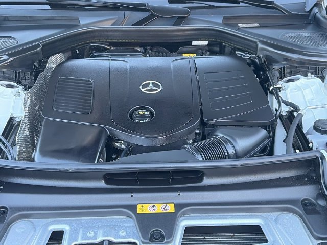 Certified 2026 Mercedes-Benz GLC 300 4MATIC image 31