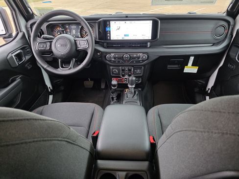 New 2026 Jeep Wrangler Unlimited Rubicon image 8