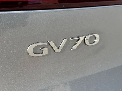 New 2026 Genesis GV70 2.5T Advanced image 15