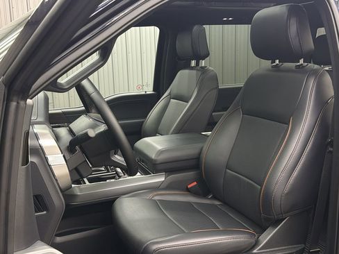 Used 2025 Ford F150 Lariat w/ Tow/Haul Package image 32