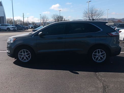 Used 2024 Ford Edge SEL w/ Convenience Package image 8