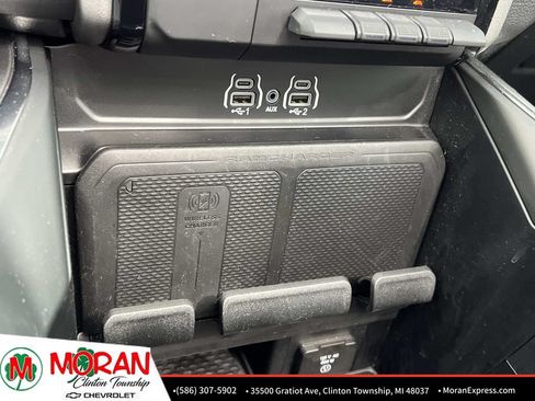 Used 2025 RAM 1500 Laramie AWD/4WD image 23