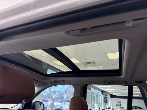Used 2016 BMW X3 xDrive28i AWD/4WD image 11