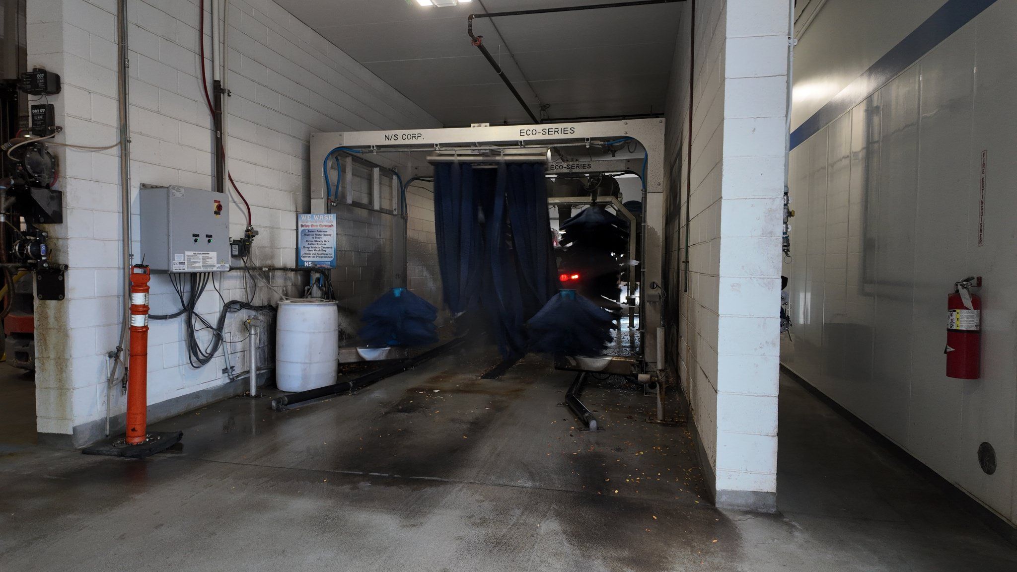 Used 2016 Lexus ES 350 w/ Luxury Package w/Wood Trim FWD image 21