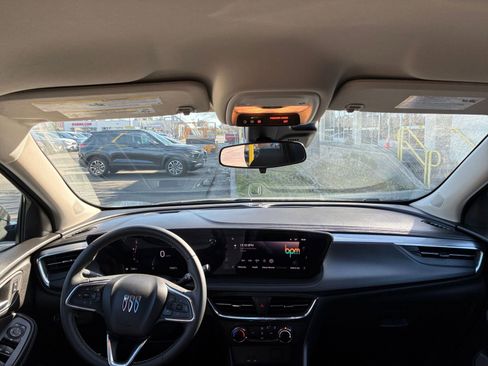 Used 2025 Buick Encore GX Preferred image 31