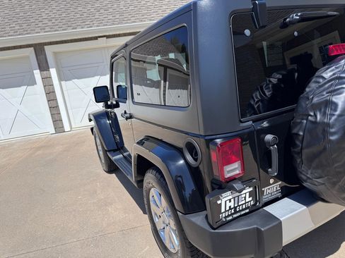 Used 2012 Jeep Wrangler Sahara w/ Connectivity Group AWD/4WD image 40