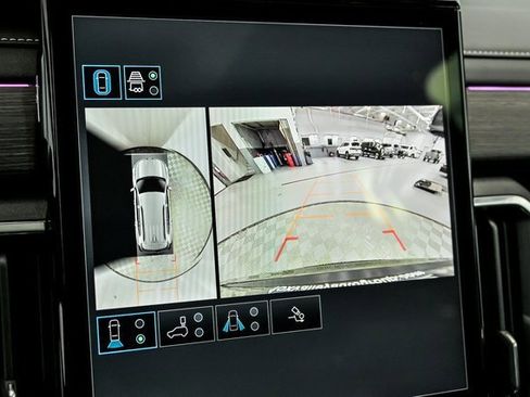 New 2026 GMC Acadia Denali w/ Super Cruise Package image 16