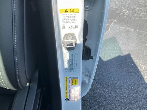 New 2025 Ford Bronco Big Bend w/ Black Diamond Package image 17