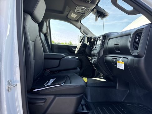 New 2026 GMC Sierra 3500 Pro w/ Convenience Package AWD/4WD image 40