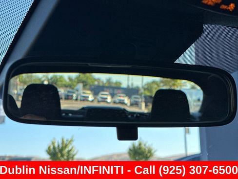 Used 2024 Toyota Corolla SE w/ SE Premium Package FWD image 25