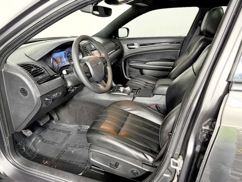 Used 2023 Chrysler 300 S RWD image 30