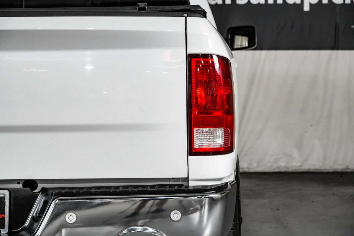 Used 2017 RAM 1500 SLT RWD image 42