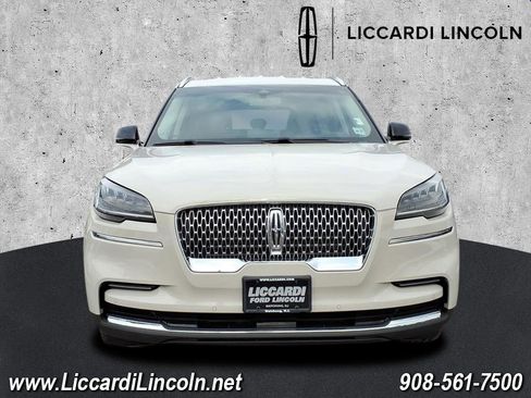 Certified 2023 Lincoln Aviator AWD w/ Elements Package image 2