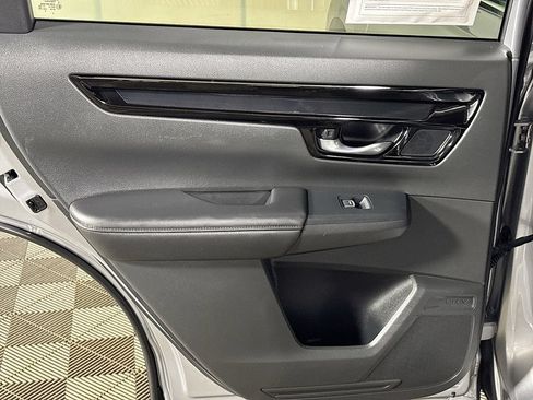 Used 2024 Honda CR-V EX-L image 19