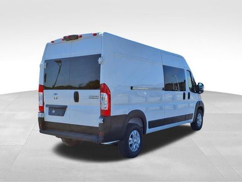 New 2024 RAM ProMaster 2500 w/ Quick Order Package 22G SLT FWD image 21