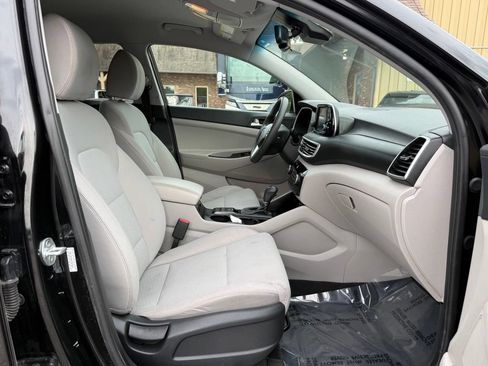 Used 2021 Hyundai Tucson Value FWD image 17