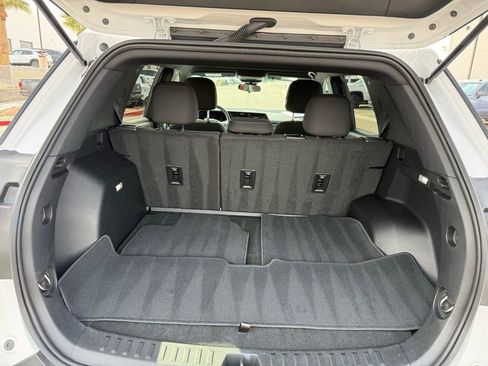 Certified 2026 GMC Terrain Elevation AWD/4WD image 17