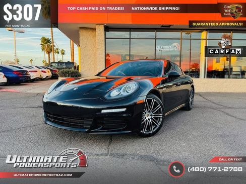 Used 2015 Porsche Panamera 4 image 55