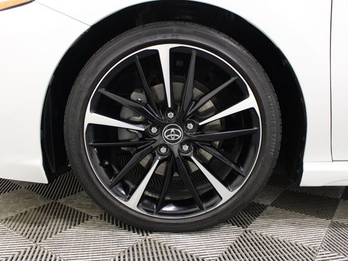 Used 2020 Toyota Camry XSE w/ 4 Season Floor Mat Package FWD image 33