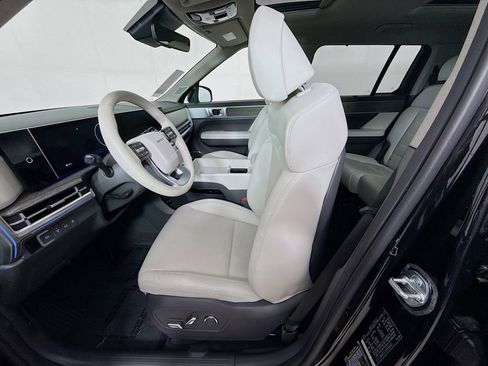 Used 2024 Hyundai Santa Fe Limited AWD/4WD image 28