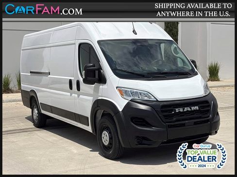 Used 2023 RAM ProMaster 3500 FWD image 1