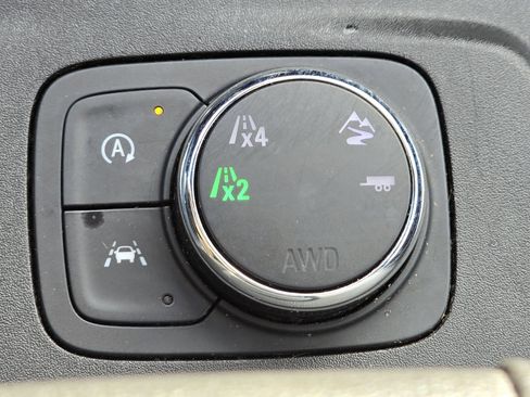 Used 2022 Chevrolet Traverse High Country image 15