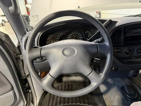 Used 2002 Toyota Tundra SR5 image 13