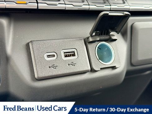 Used 2024 Chevrolet Silverado 3500 W/T image 37