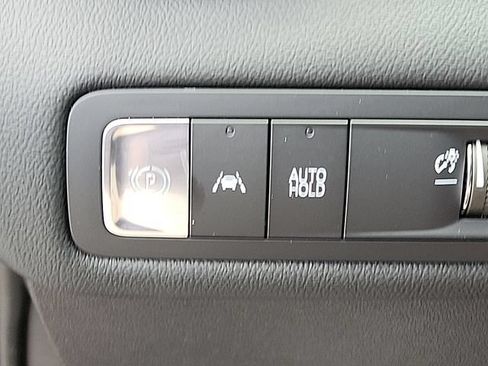 Used 2024 Chevrolet Blazer EV LT AWD/4WD image 23