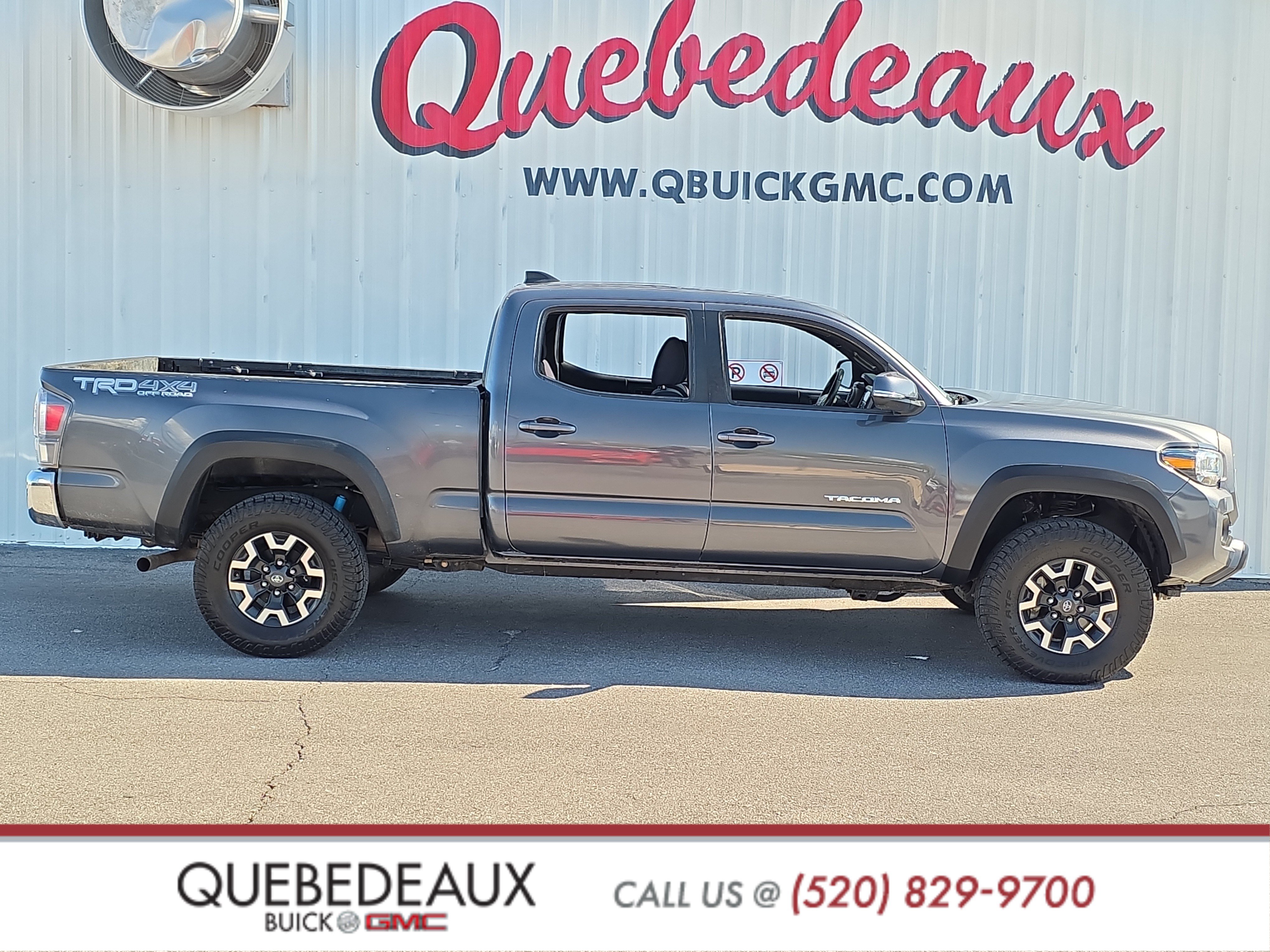 Used 2023 Toyota Tacoma TRD Off-Road AWD/4WD image 8