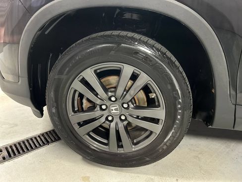 Used 2019 Honda Ridgeline Sport image 9