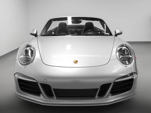 Used 2013 Porsche 911 Carrera S image 10