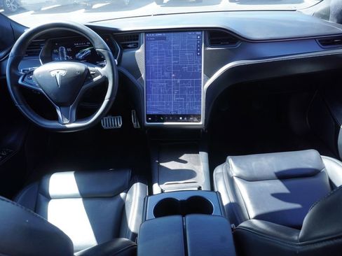 Used 2020 Tesla Model S Performance image 12