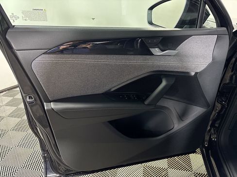 New 2026 Volkswagen Tiguan S image 10