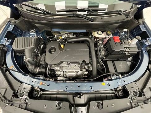 New 2026 Chevrolet Equinox LT w/ Safety and Technology Package AWD/4WD image 15