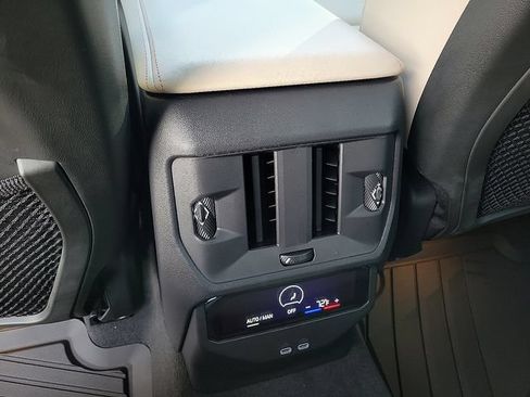 Used 2026 BMW X3 xDrive30i AWD/4WD image 14