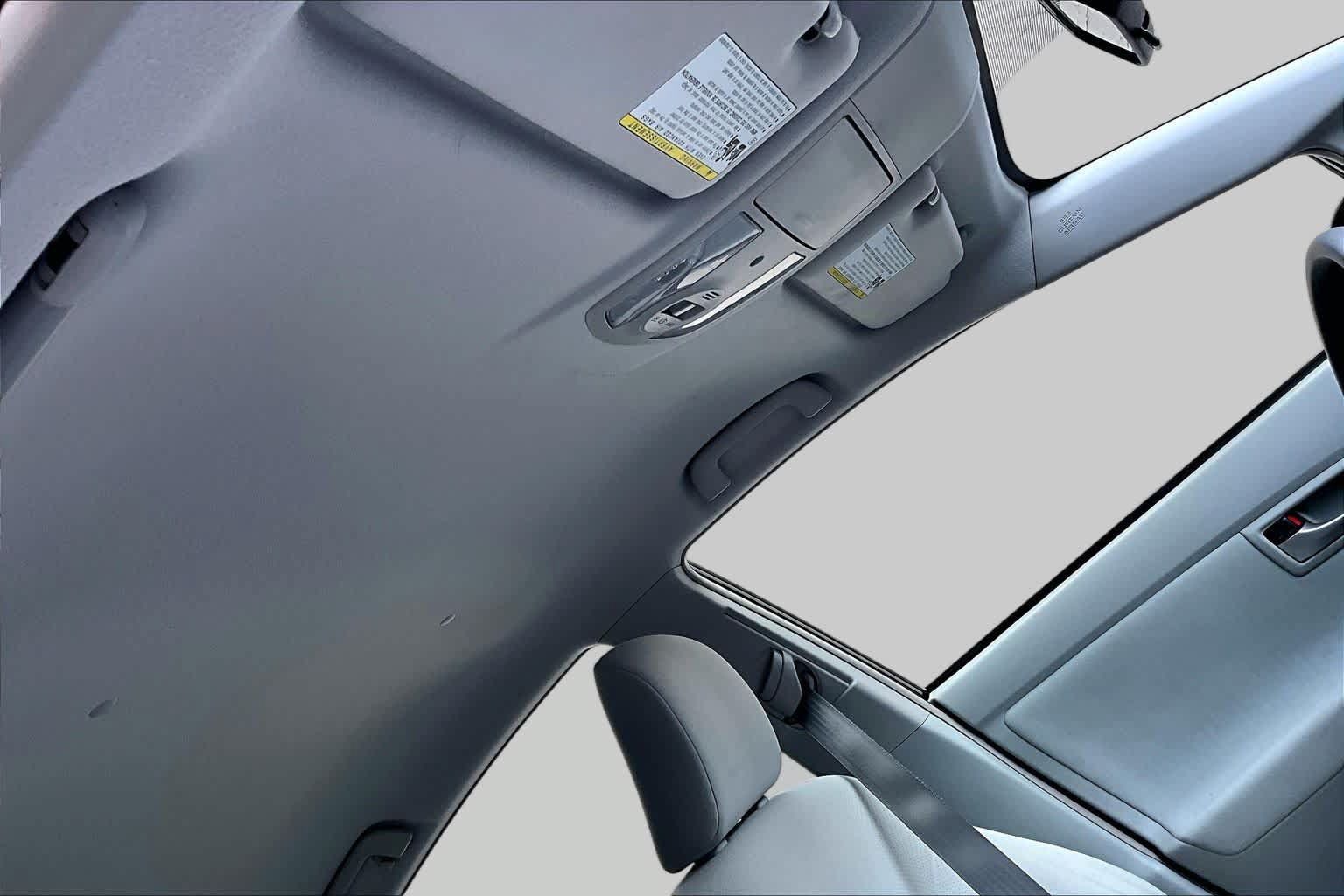 Used 2013 Toyota Prius Two FWD image 14