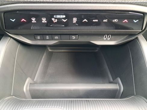 New 2026 Jeep Cherokee Laredo AWD/4WD image 21