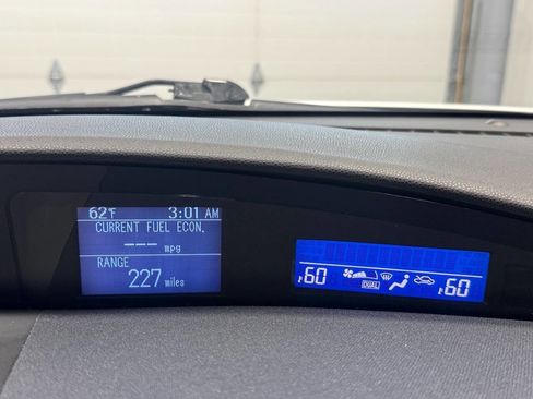 Used 2013 MAZDA MAZDA3 i Grand Touring image 32