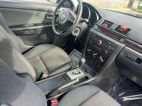 Used 2007 MAZDA MAZDA3 i Touring image 38