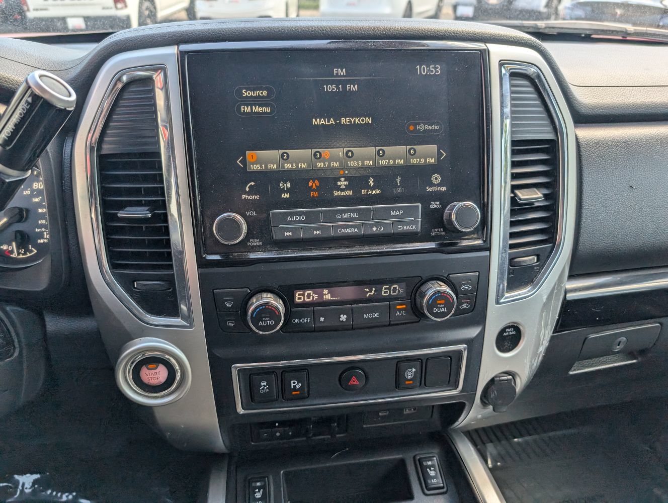 Used 2020 Nissan Titan 2WD Crew Cab image 23