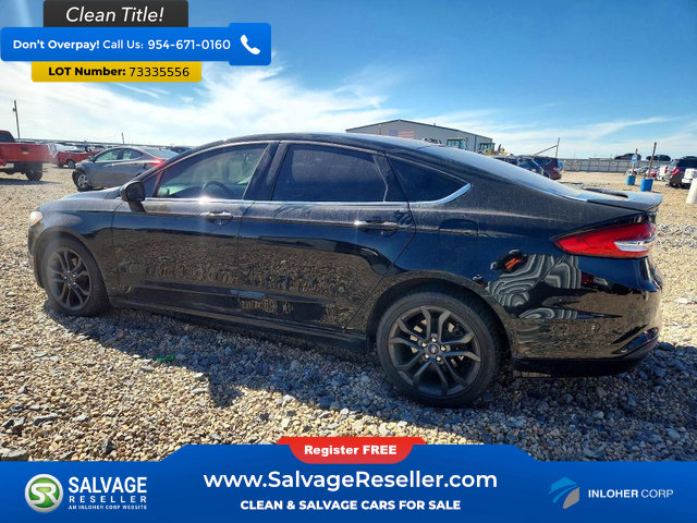 Used 2018 Ford Fusion SE w/ Equipment Group 201A FWD image 3