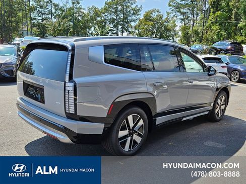 New 2026 Hyundai Ioniq 9 SEL image 16