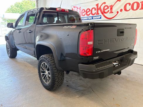 Used 2022 Chevrolet Colorado ZR2 AWD/4WD image 9