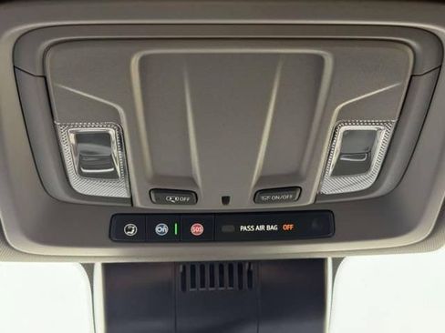 Used 2026 GMC Sierra 1500 Elevation AWD/4WD image 30