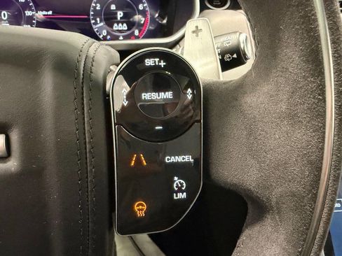 Used 2019 Land Rover Range Rover Sport HST image 36