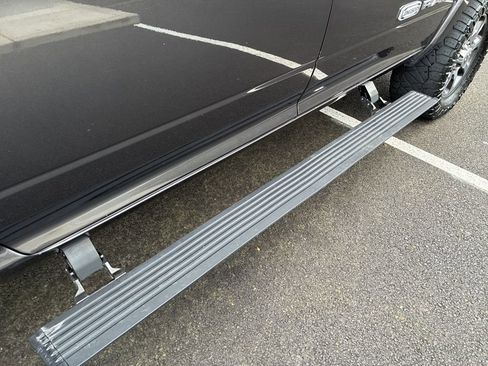 Used 2022 RAM 2500 Limited image 10