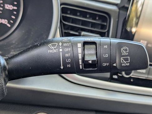 Used 2023 Kia Rio S w/ Technology Package image 17