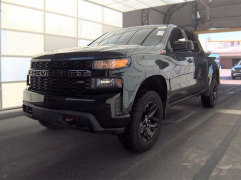 Used 2019 Chevrolet Silverado 1500 Custom Trail Boss w/ Custom Convenience Package AWD/4WD image 1